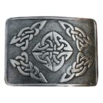 black color filled kilt buckle